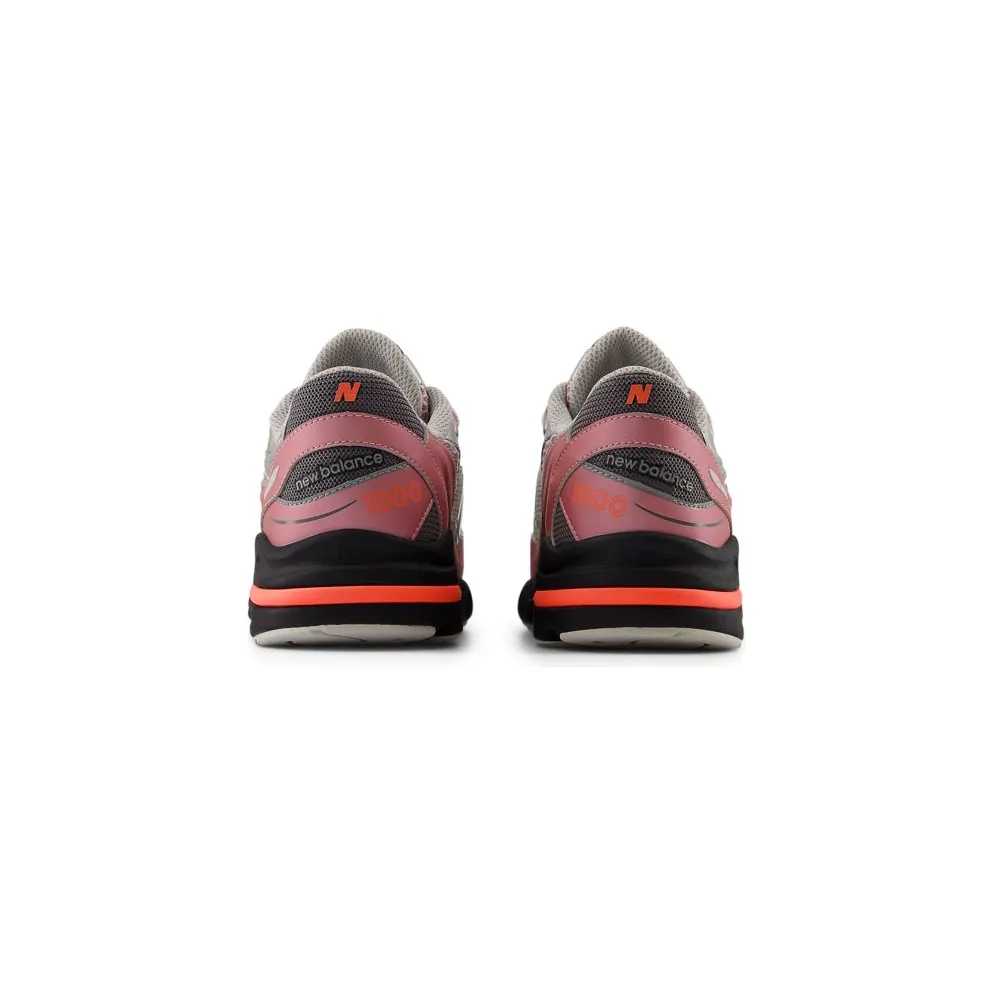 New Balance 1000 GS “Pink Taffy Silver Metallic Urgent Red” (GC1000U)