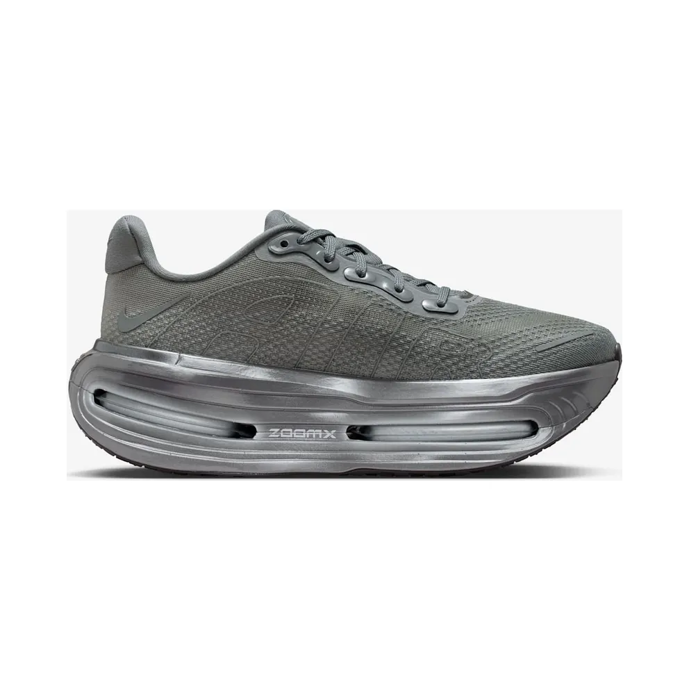 Nike Vomero Premium x Isamaya Ffrench – “Smoke Grey / Light Smoke Grey / Chrome / Smoke Grey” (IR1988-084)