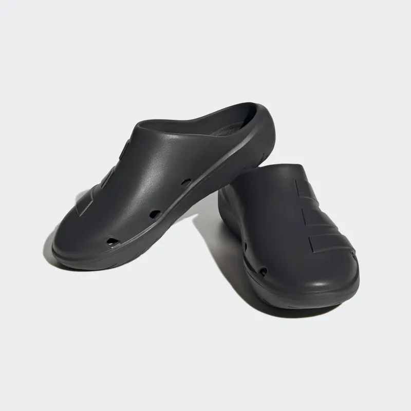 Adidas Adicane Clogs Carbon / Carbon / Core Black (HQ9918)