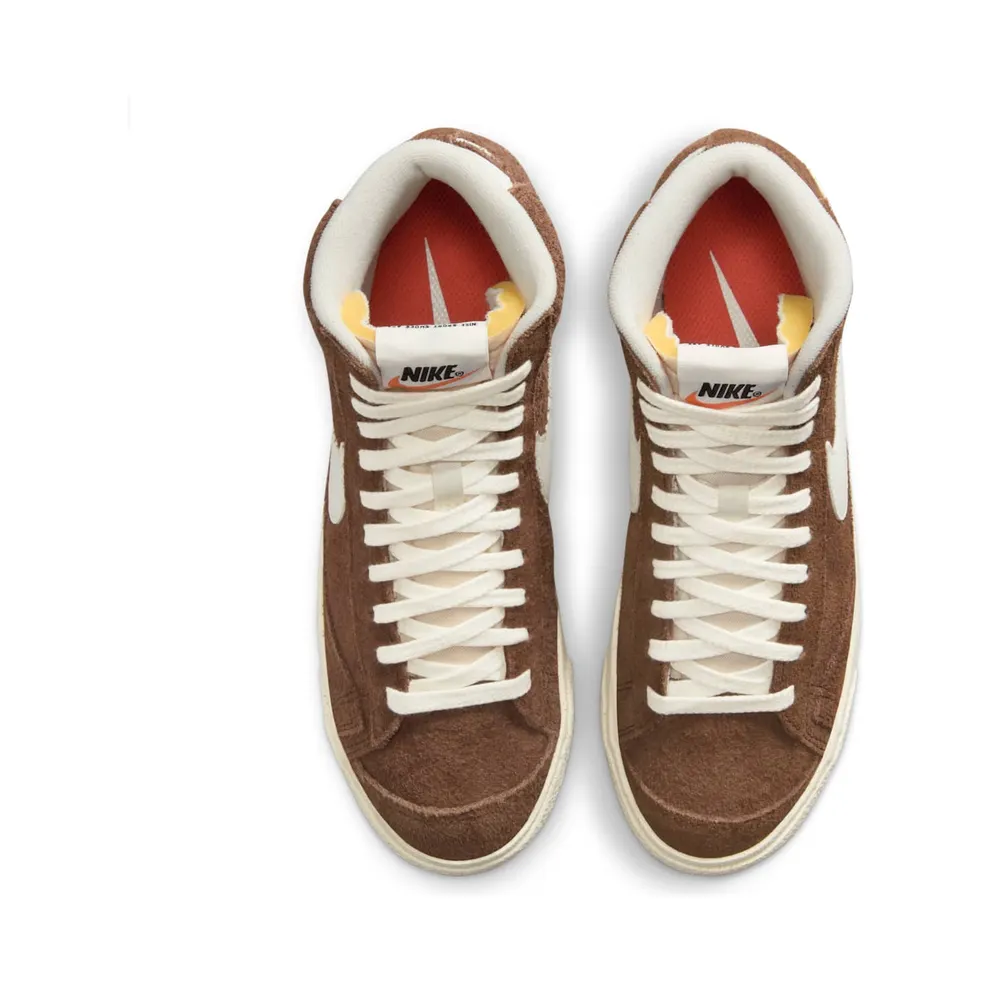 Nike Blazer Mid ’77 Vintage Cacao Wow Sail Coconut Milk Black (DV7006-200)