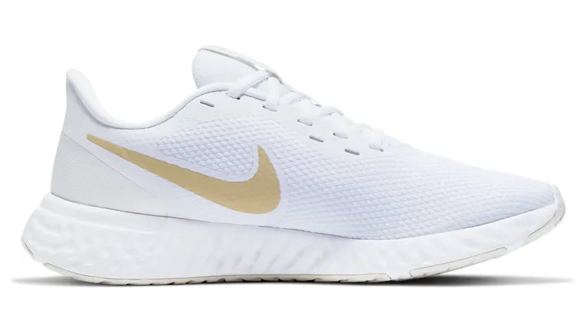nike-revolution BQ3207-108