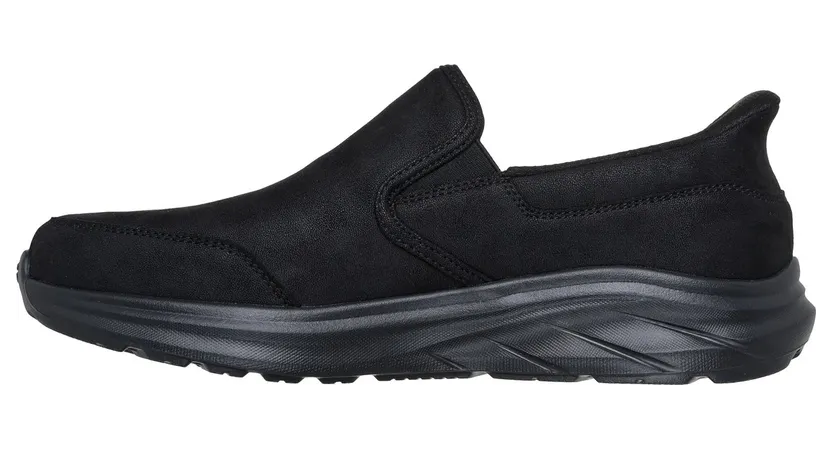 skechers-relaxed-fit 233107_BBK