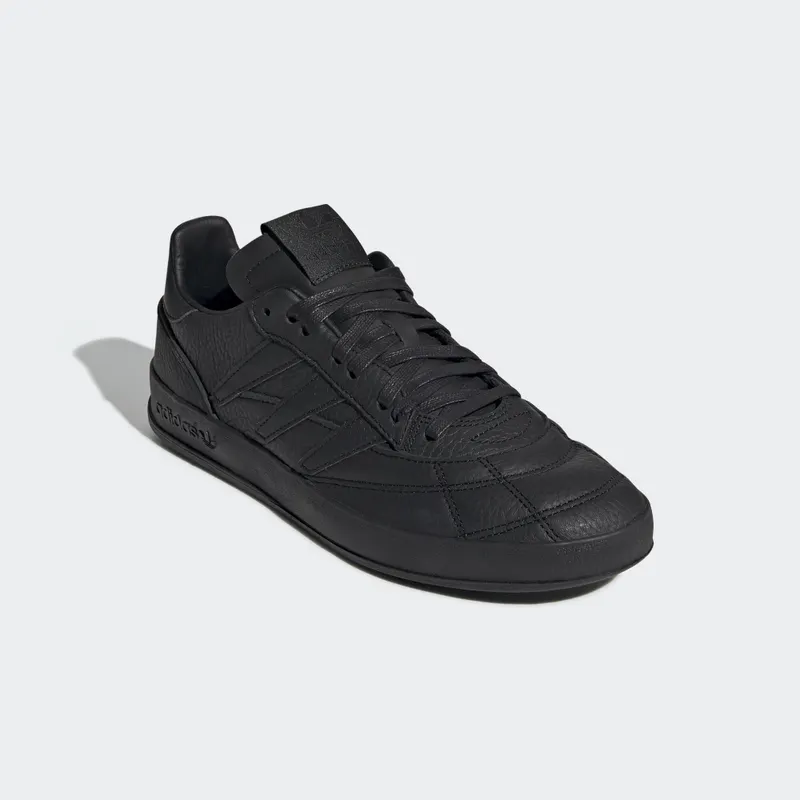 adidas  Sobakov P94 Triple Black Core Black/Core Black/Cloud White (EE6317)