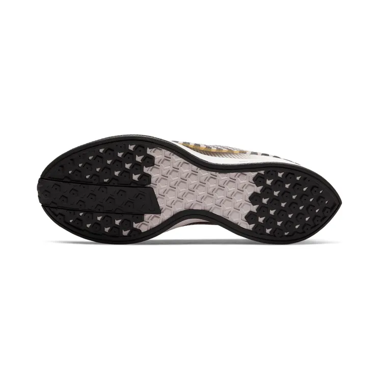 nike-zoom AT8242-007
