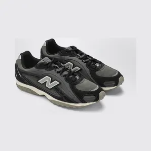 New Balance 204L Sneakers in Suede and Mesh Grey (U204L5)