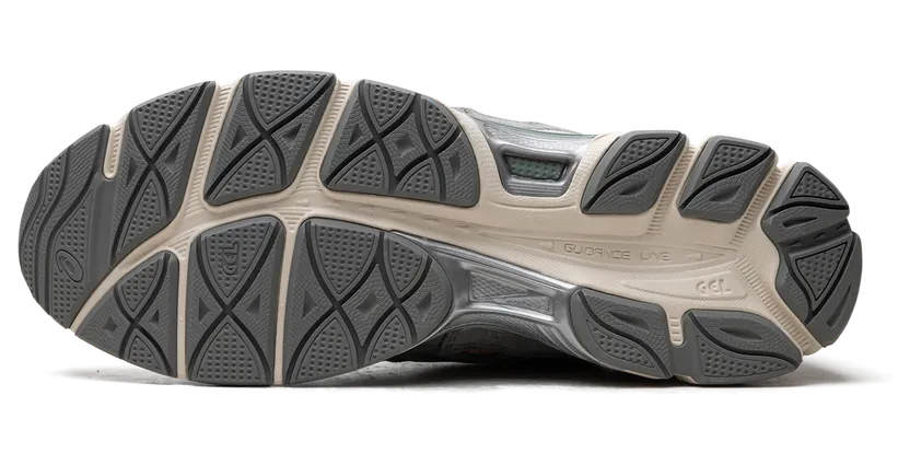 asics-gel-nyc 1203A383-102