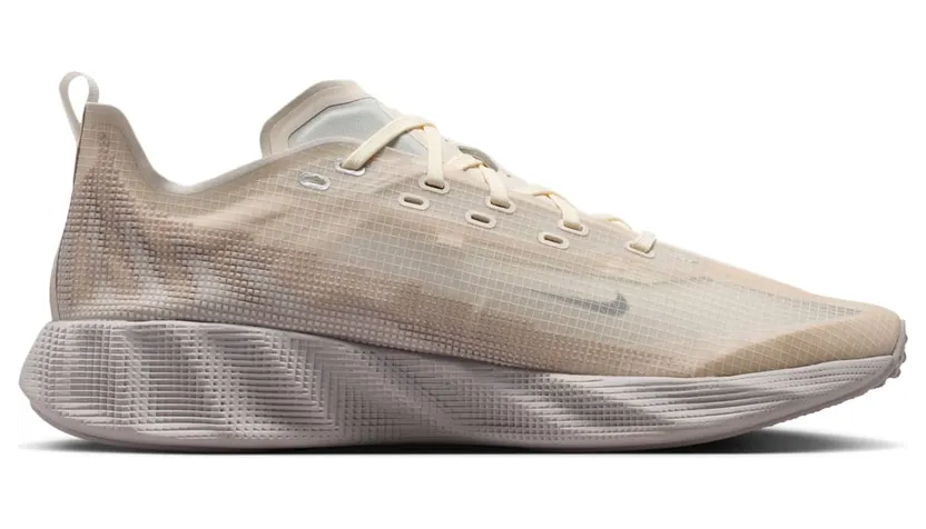 nike-ava HM9697-101