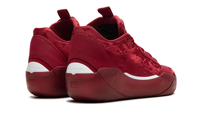 Jordan 39 Mid “Heritage” (FQ0214-601)
