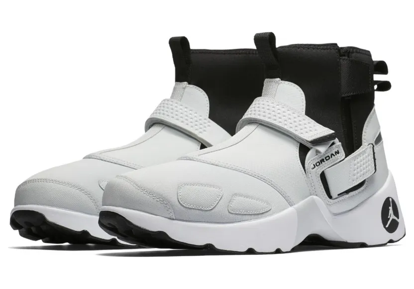 Jordan Trunner LX High Pure Platinum (AA1347-002)