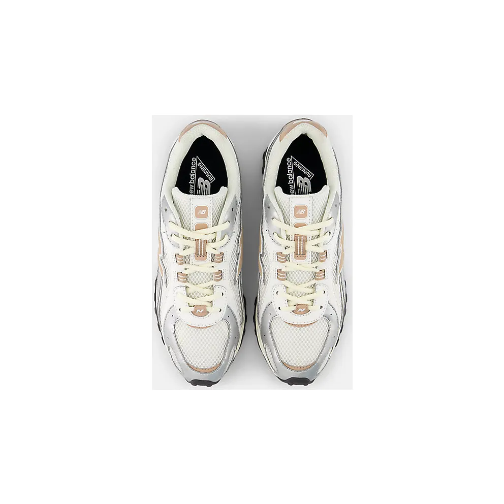 New Balance 204L “Flat Taupe” (U204LSWA)