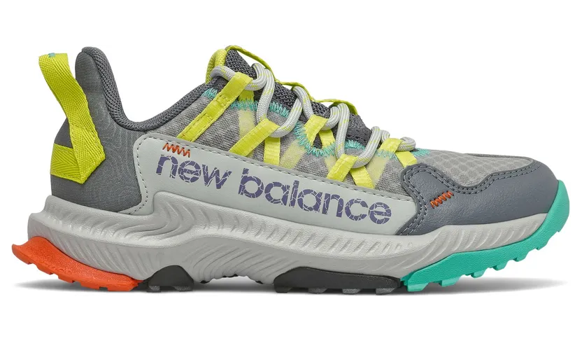 new-balance-sneaker PESHALA