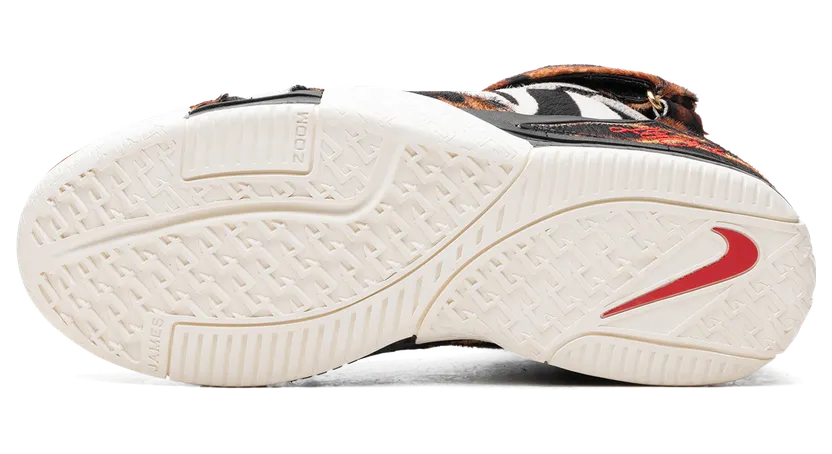 nike-lebron-2 DQ2439-200
