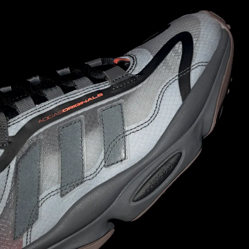 adidas OZWEEGO Pure Core Black / Grey Six / Solar Red (G57952)