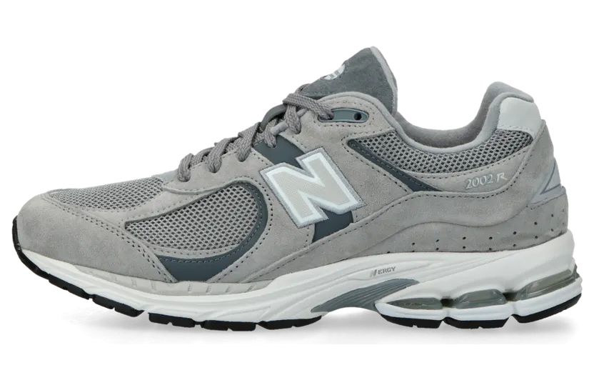 New Balance M2002RST “Light Grey”: saai op de goede manier