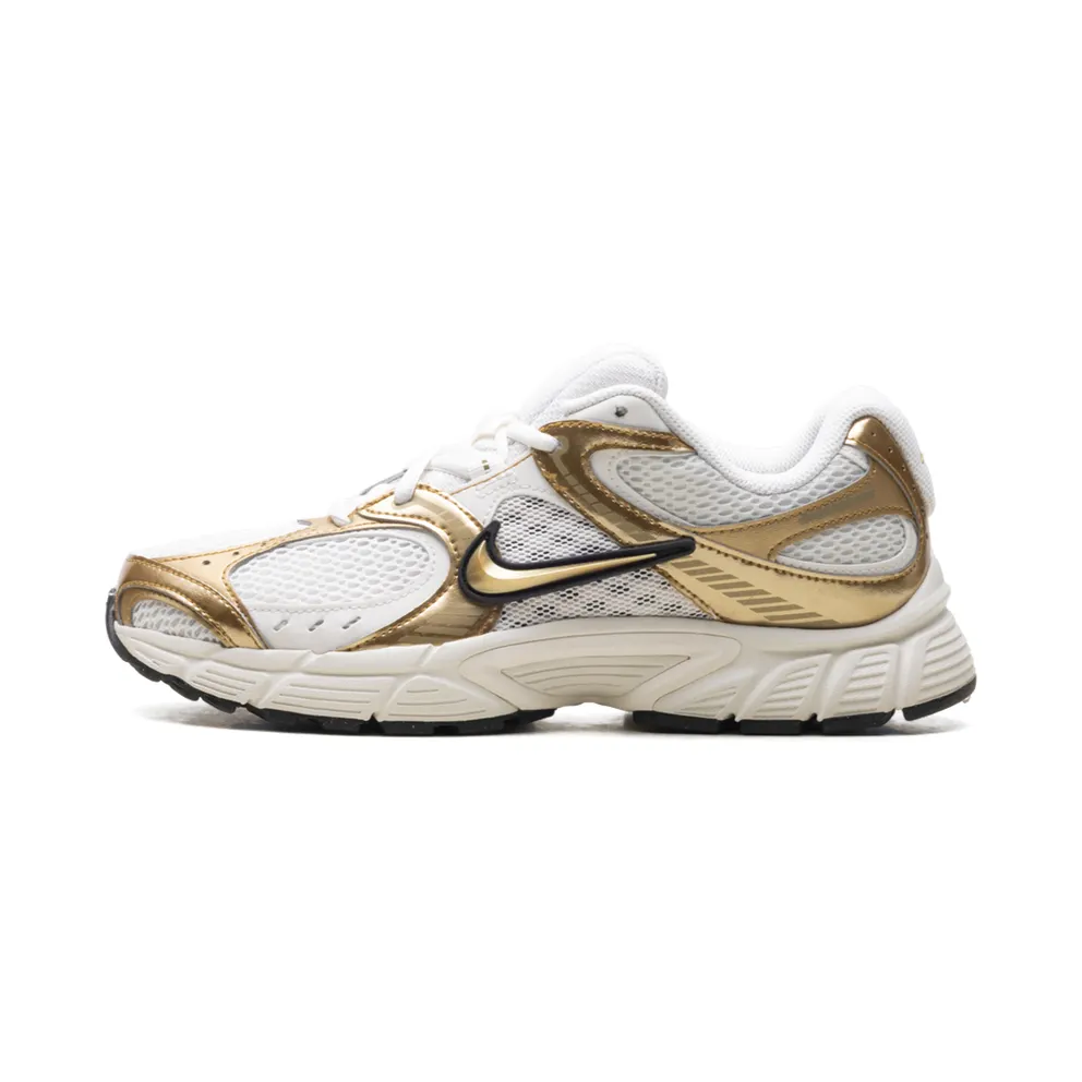 Nike V5 RNR “Phantom Metallic Gold” (IO7523-030)
