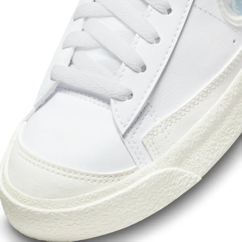 nike-blazer DX3070-100