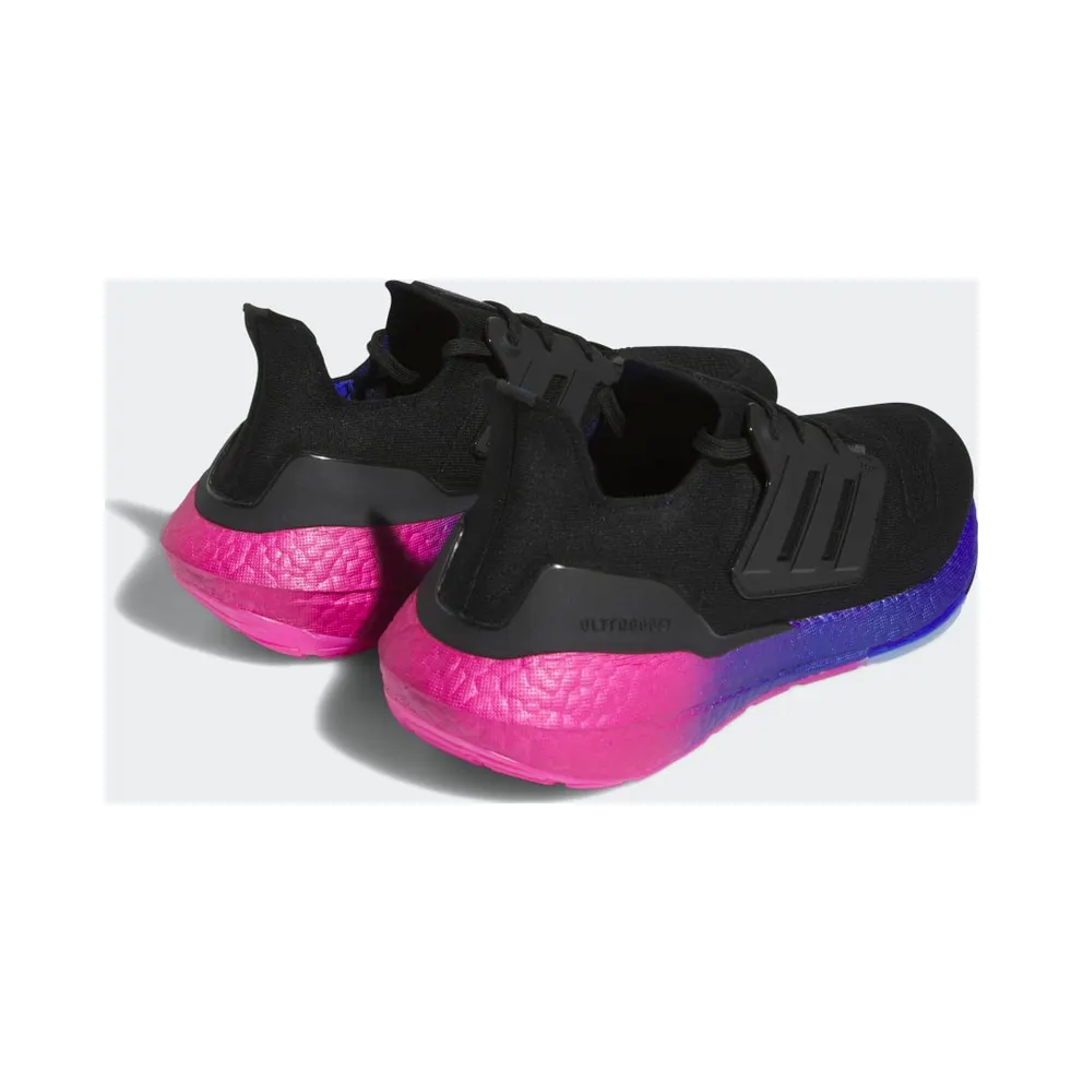 adidas Ultraboost 22 Core Black / Core Black / Lucid Blue (HQ8593)