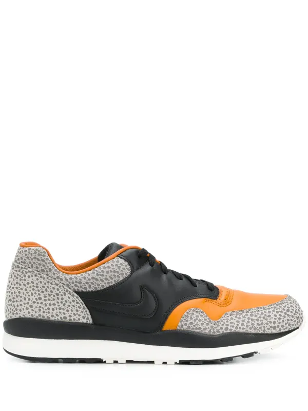 Nike ‘Air Safari’ – Black (AO3295)