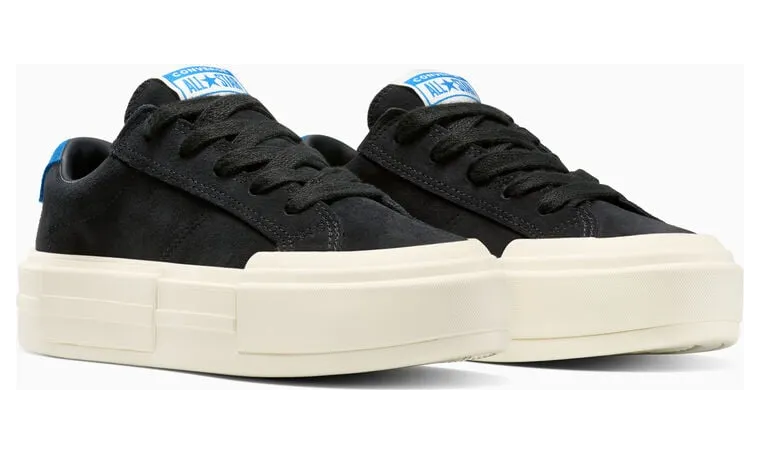 converse-sneaker A17647C