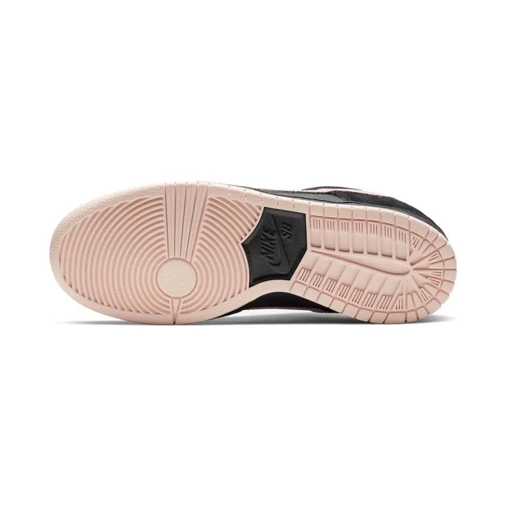Nike SB Dunk Low Black Washed Coral Black/Washed Coral-Black (BQ6817-003)