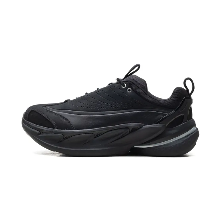 Hoka Elevon X “Black” (1147550-BBNB)