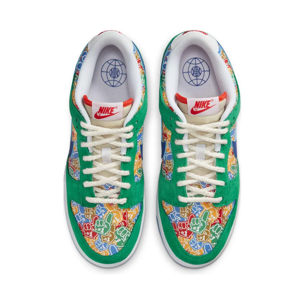 Nike Dunk Low “Foam Finger” (DZ5184-300)