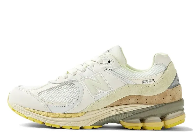 New Balance 2002R AURALEE Yellow Beige (M2002RE1)