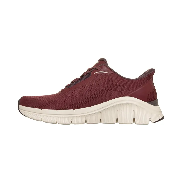 skechers-relaxed-fit 233218_BURG