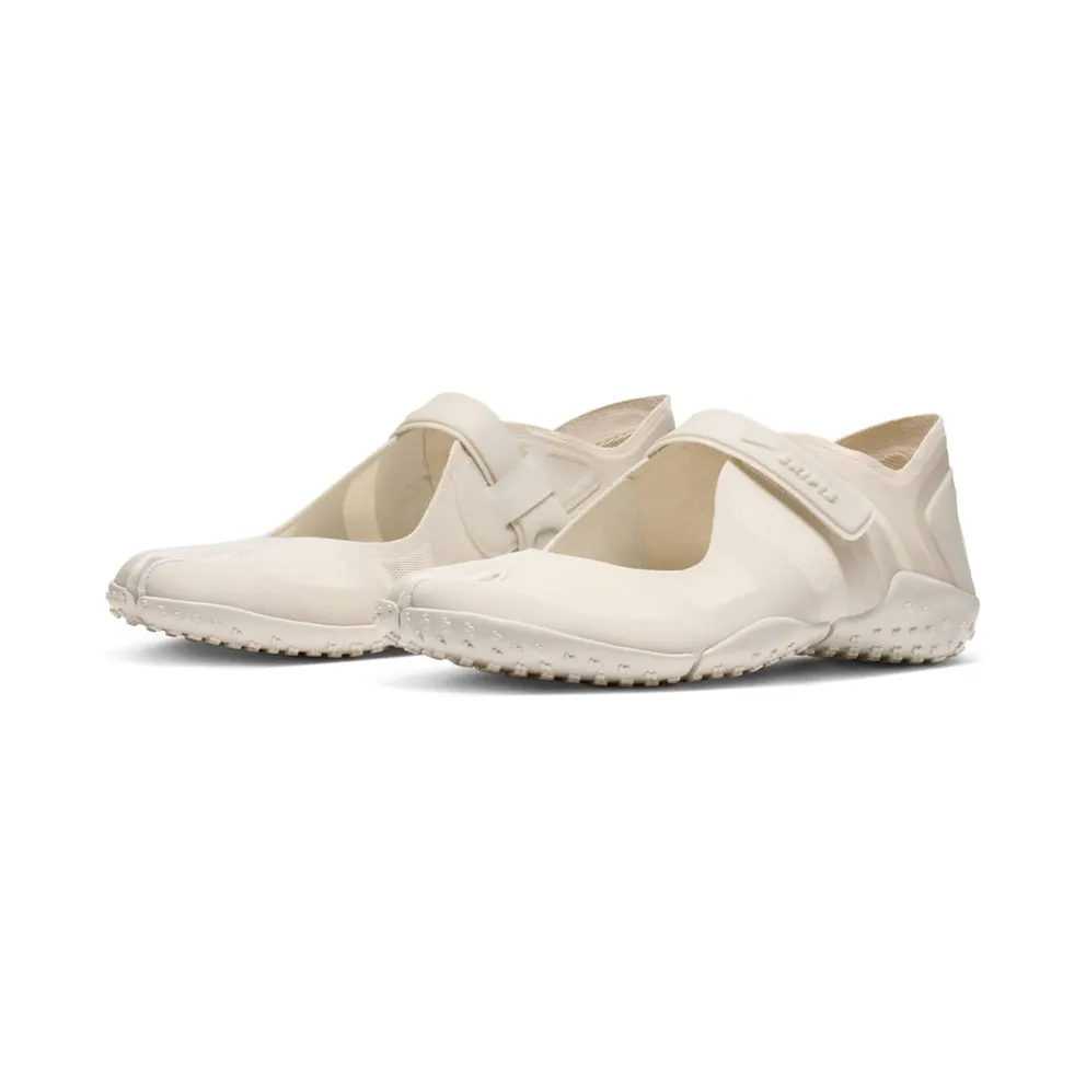Nike Rift Mesh “SKIMS Light Bone” (IO7694-002)