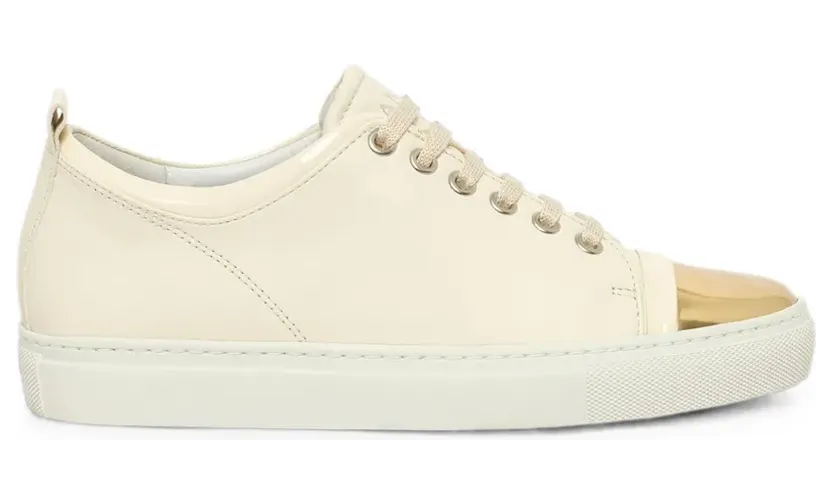 Lanvin Sneakers aus Wildleder mit angeschnittener Kappe – Nude (SKPK00EXHE03M1)