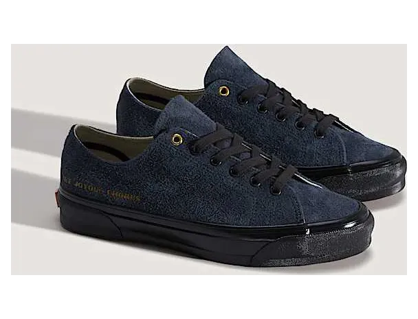 vans-style VN000EKSGED