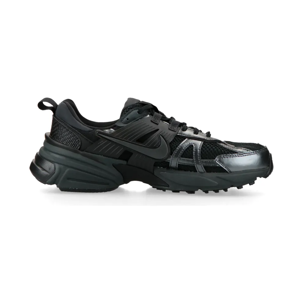 Nike V2K Run (Black) – HJ4497-001