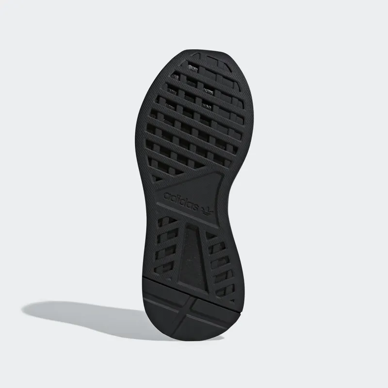 adidas Deerupt Core Black (Youth) Core Black/Core Black/Footwear White (B41877)