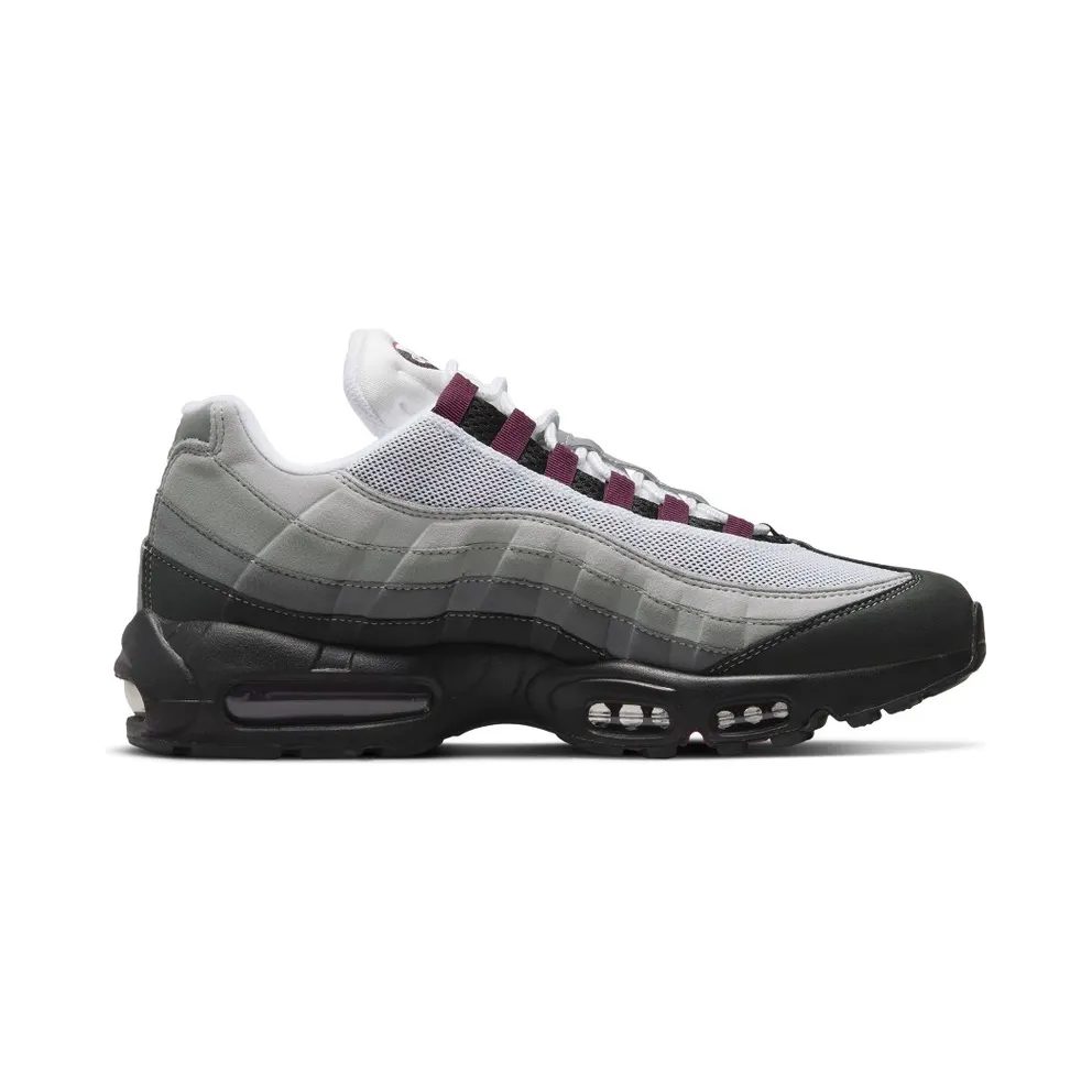 Nike Air Max 95 Black (DQ9001-001)