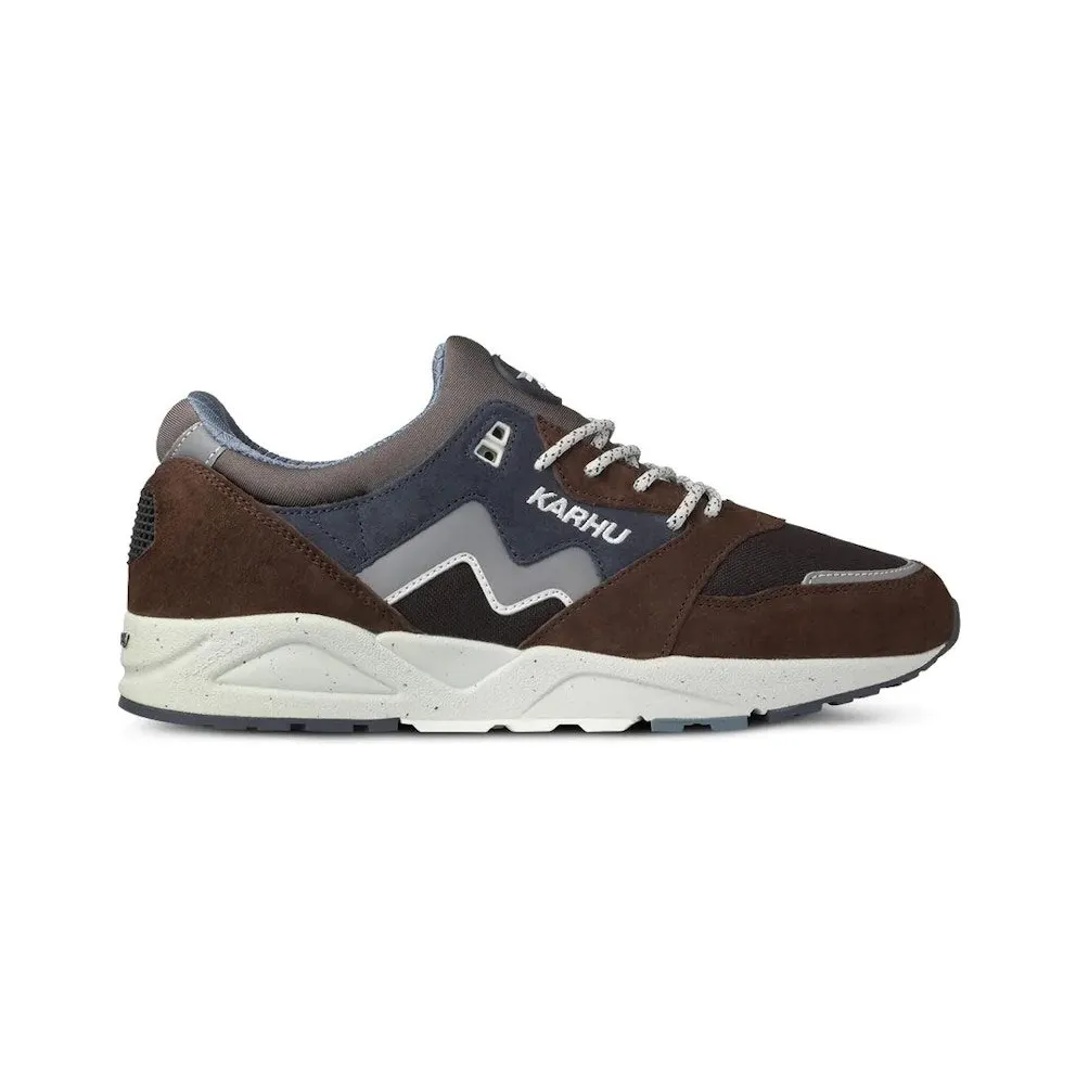 Karhu Aria 95 Java / India Ink (F803090)