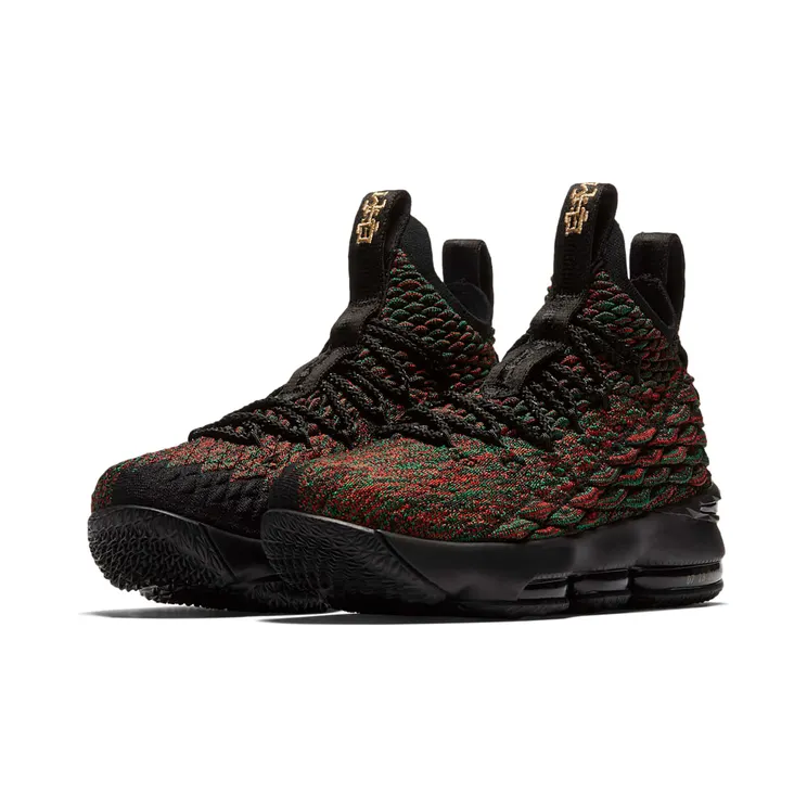 nike-lebron-15 943762-900