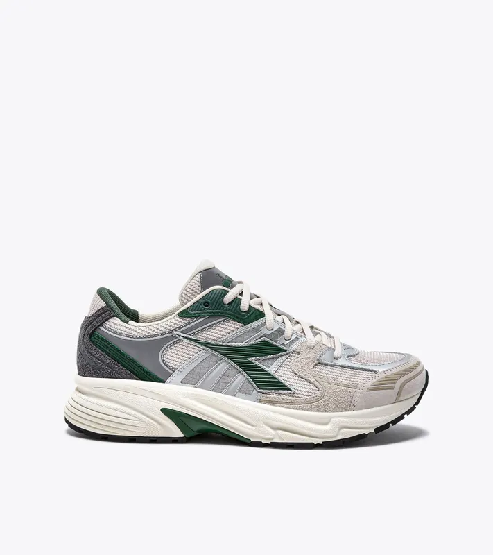 Diadora Mythos – “Light Grey Metallic” (501.181239_C4774)
