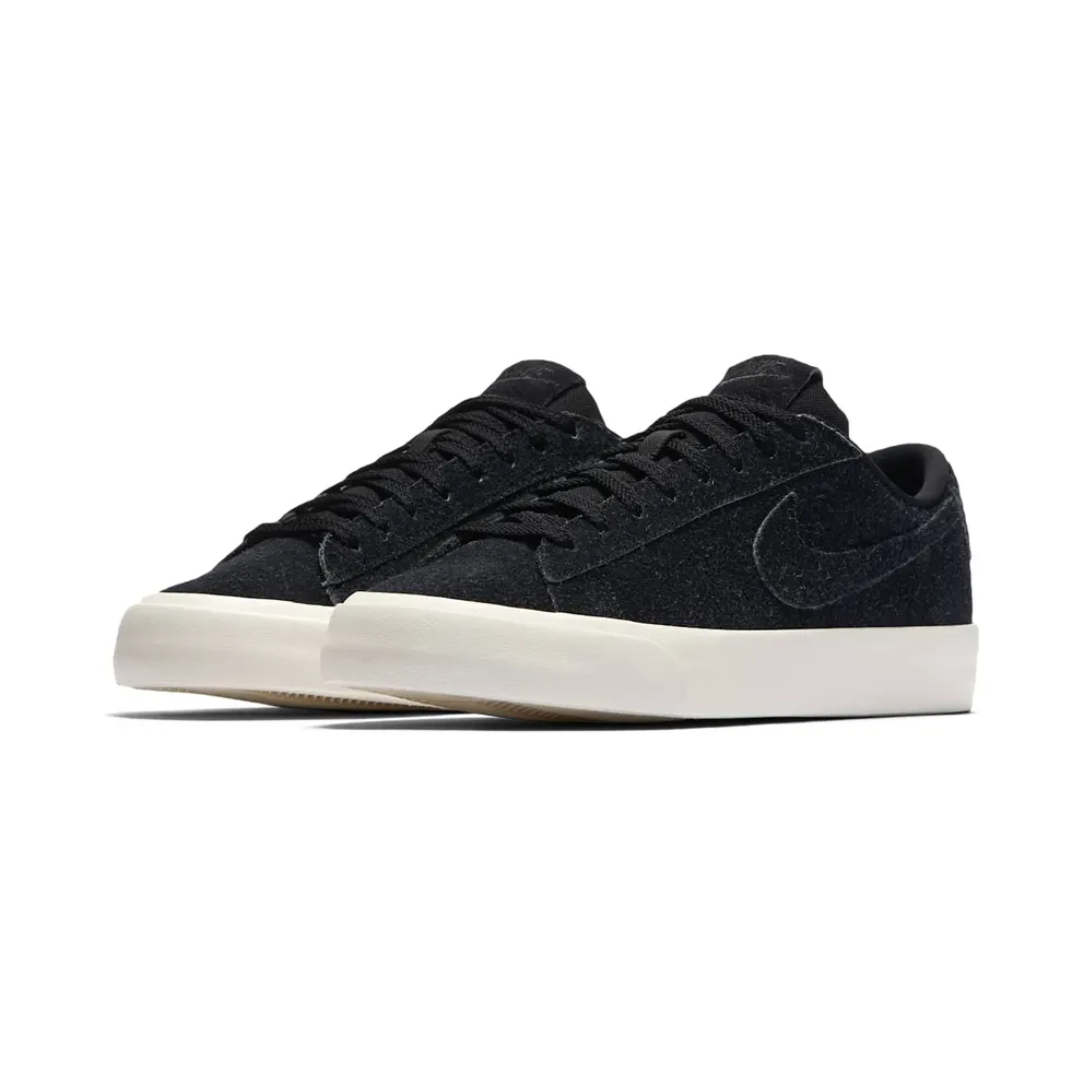 Nike Blazer Studio Low Black Suede “Black / Gum Medium Brown” (880872-002)