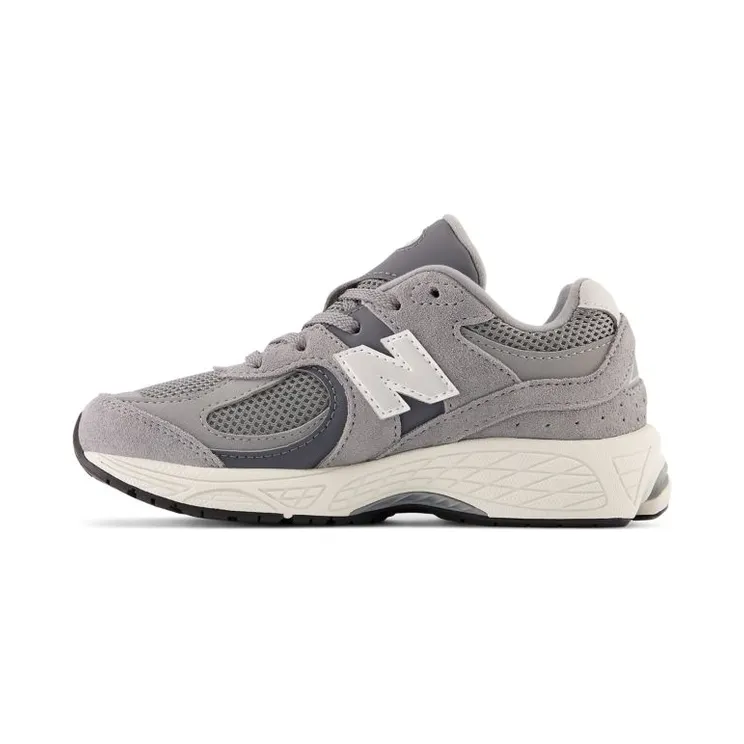 new-balance-2002 PC2002ST