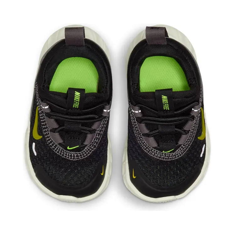nike-free IQ5810-005
