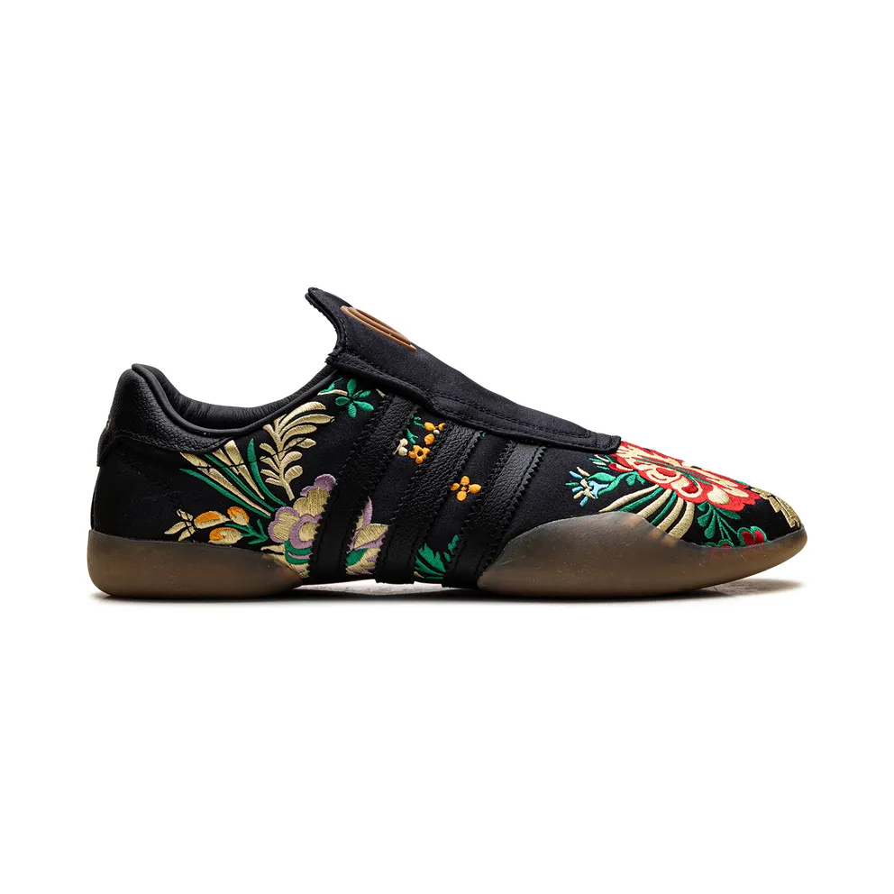 Adidas Taekwondo Mei “Black Floral Embroidered” (JR6018)