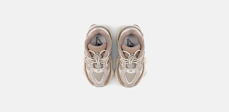 NEW BALANCE 9060 LACE “MUSHROOM / SHIPYARD” (IV9060EX)