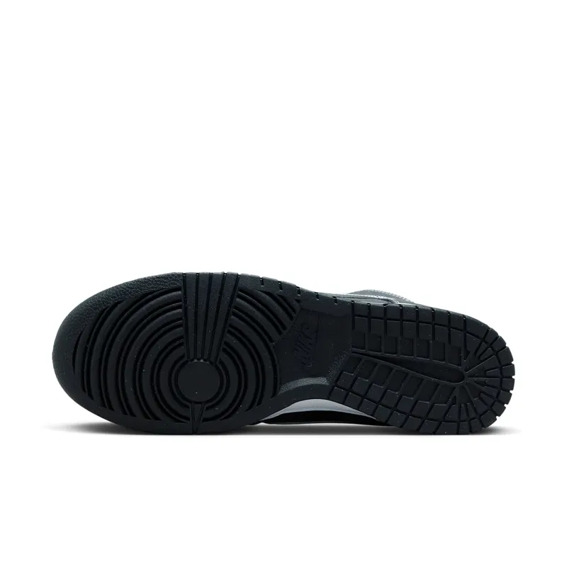 Nike Dunk Mid “Off Noir” (DV0830-001)