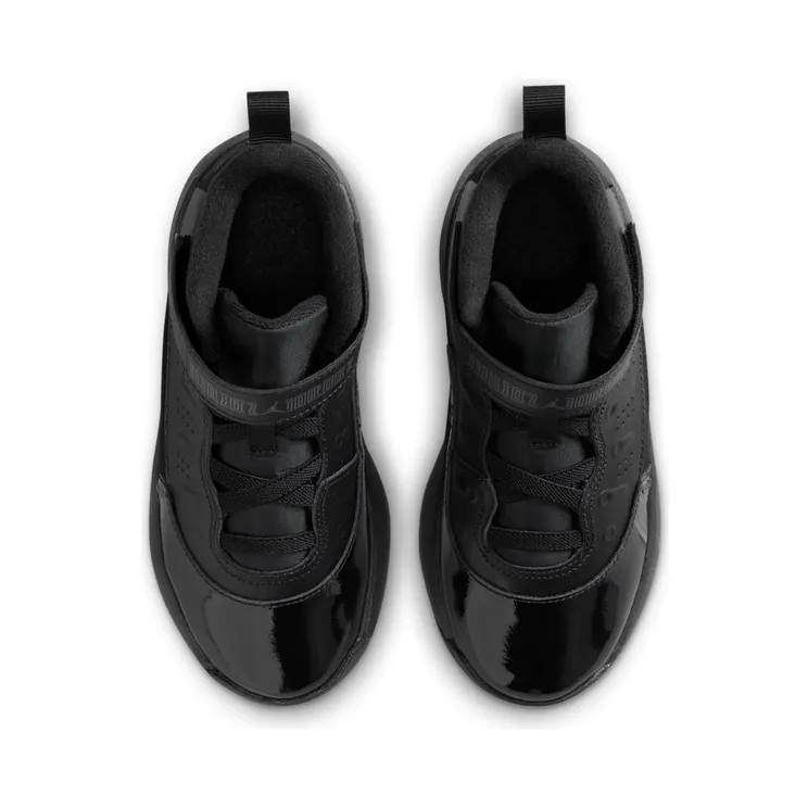 air-jordan-max-aura HQ2090-001