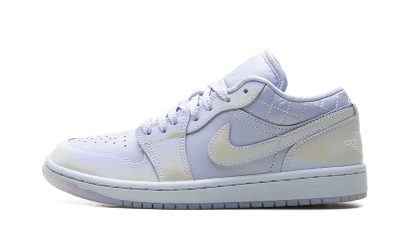 Air Jordan 1 Low SE “Ghost Pearlized Quilt” (IM5129-010)