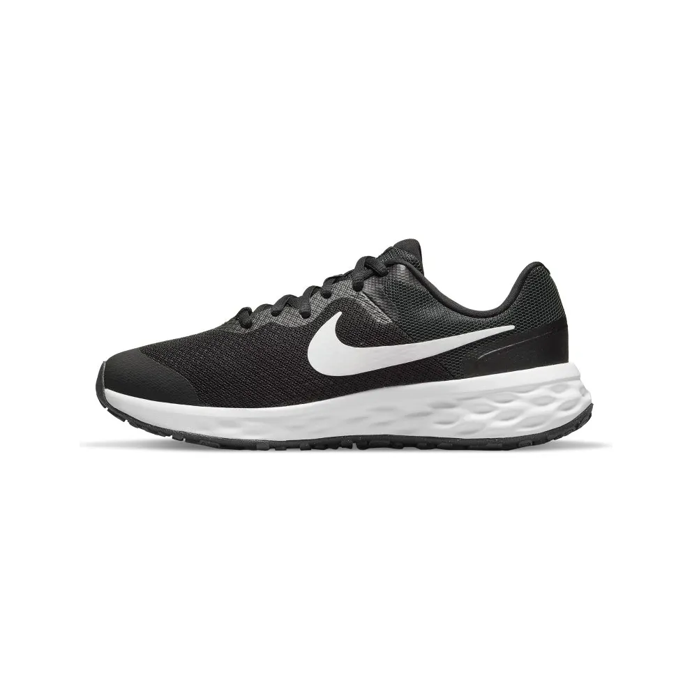 Nike Revolution 6 Older Kids’ Road Running Black 50% Sustainable Materials (DD1096-003)