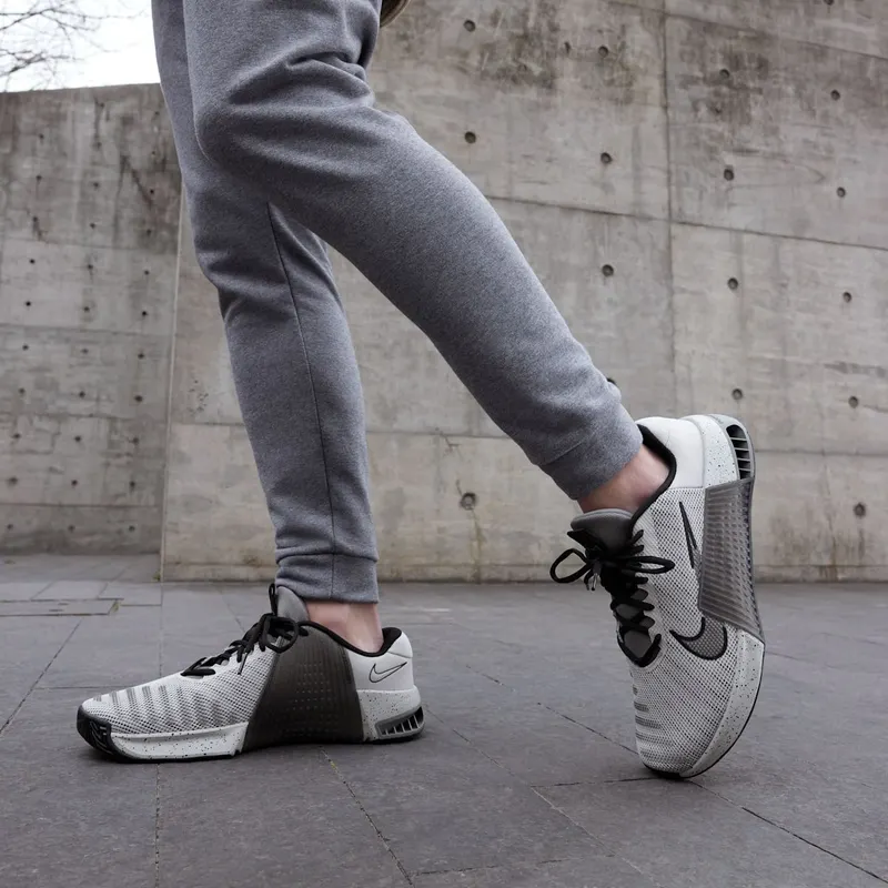 nike-metcon DZ2617-004