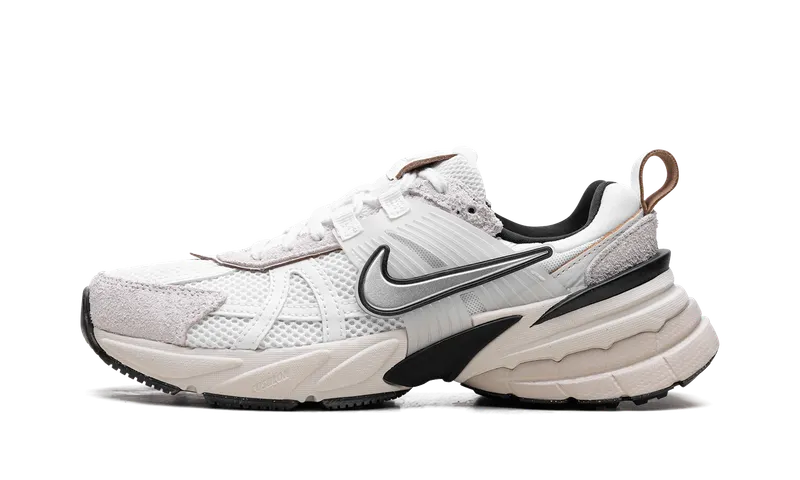Nike V2K Run “Summit White” (FN6703-100)