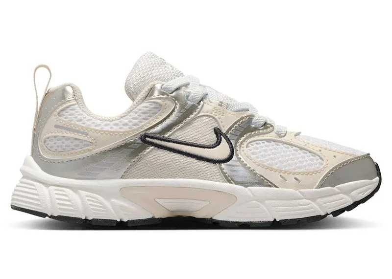 Nike V5 RNR Summit White Sail Black Light Orewood Brown (HQ6412-102)