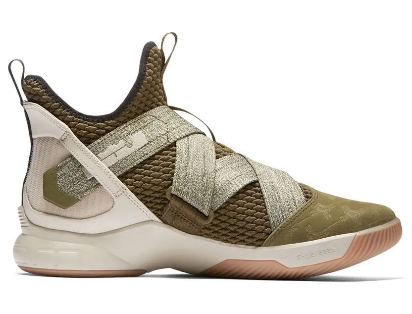 nike-lebron-soldier-12 AO2609-300